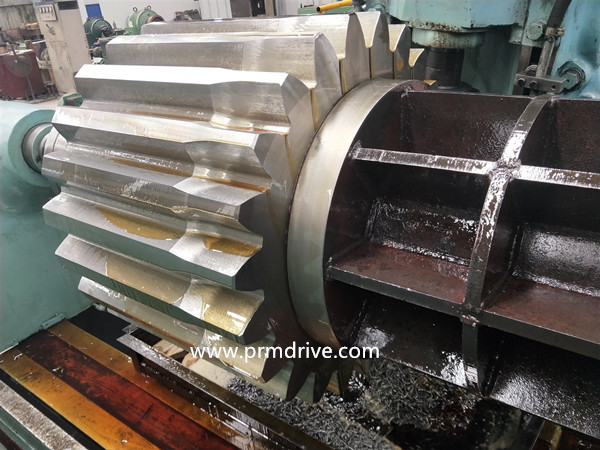 Horizontal large module gear Hobbing machine